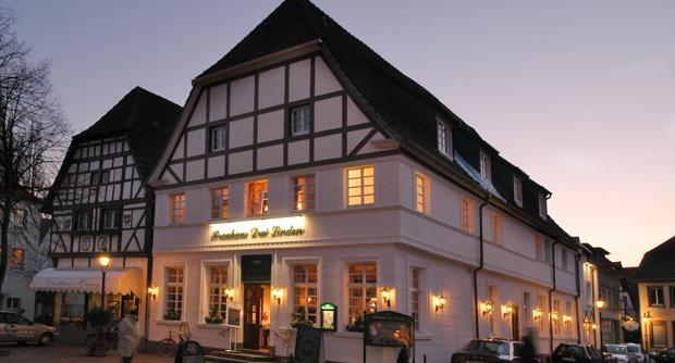 Hotel Drei Linden 뤼넨 외부 사진
